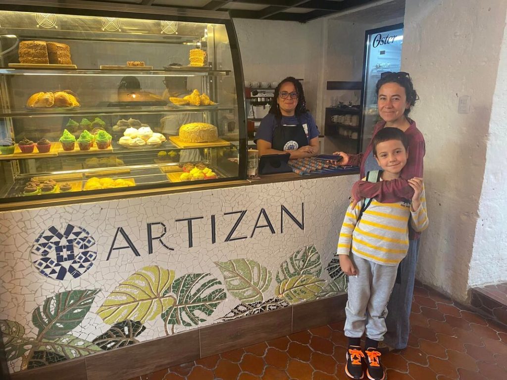 Artizan Peru, Crafts Centre & Cafe